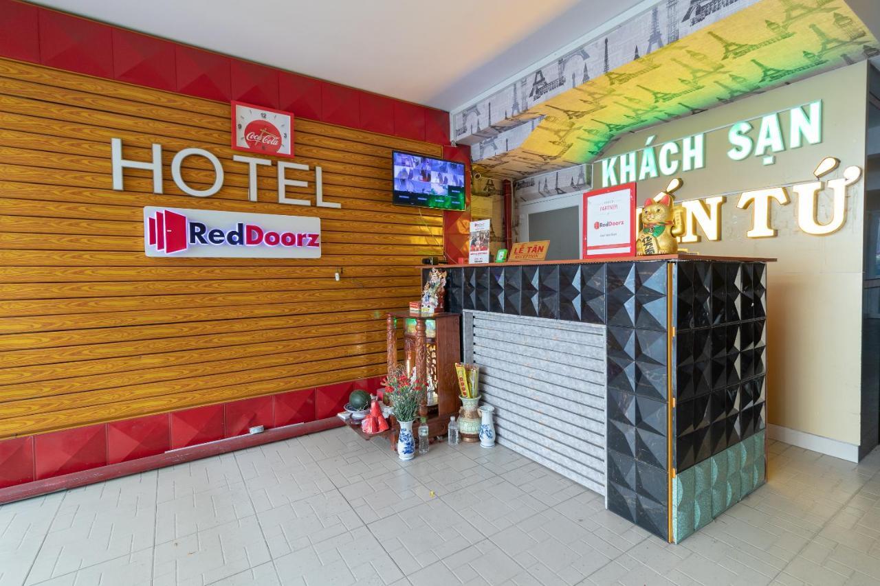 Reddoorz Near Tan Huong Market