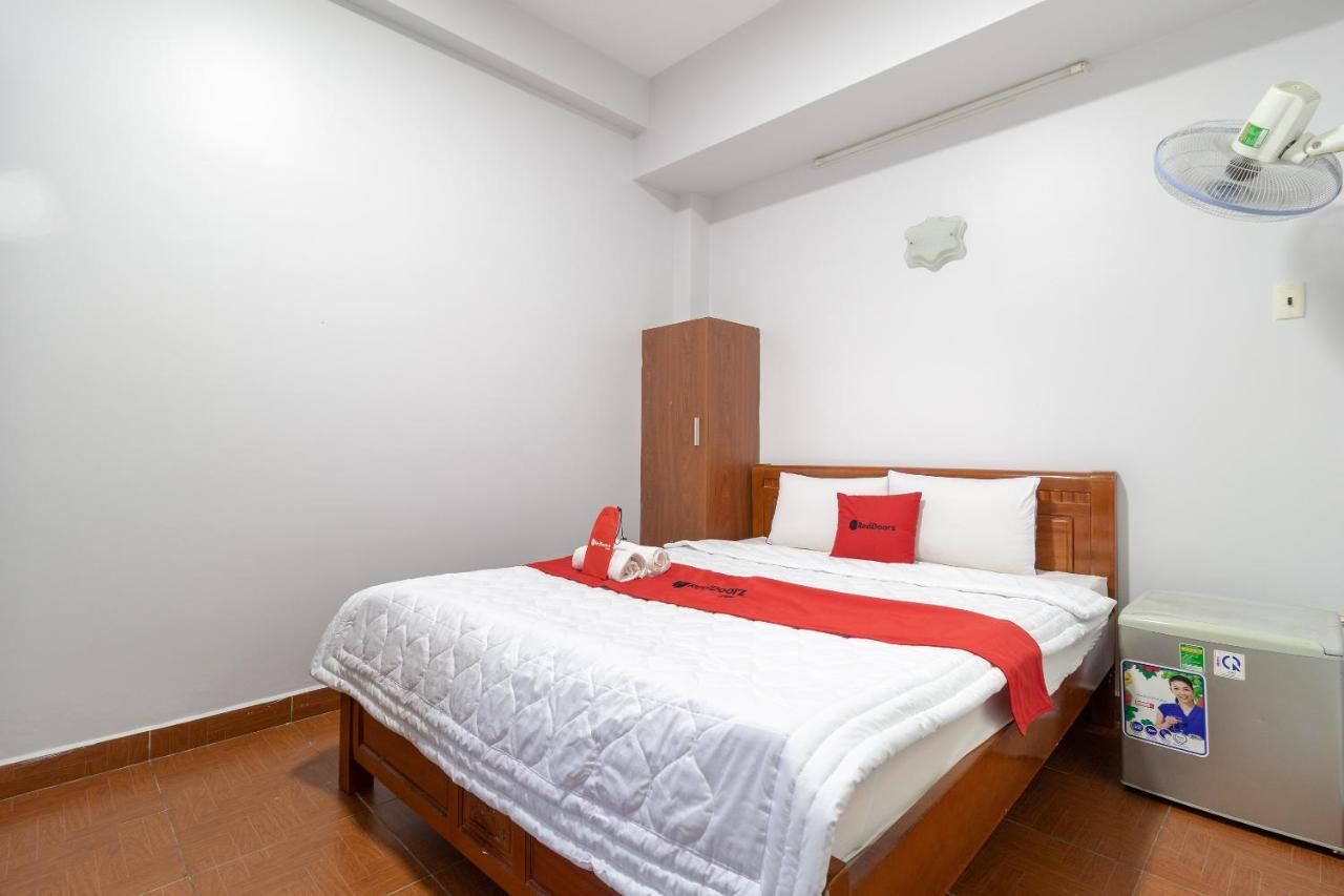 Reddoorz Near Tan Huong Market Khách sạn TP. Hồ Chí Minh