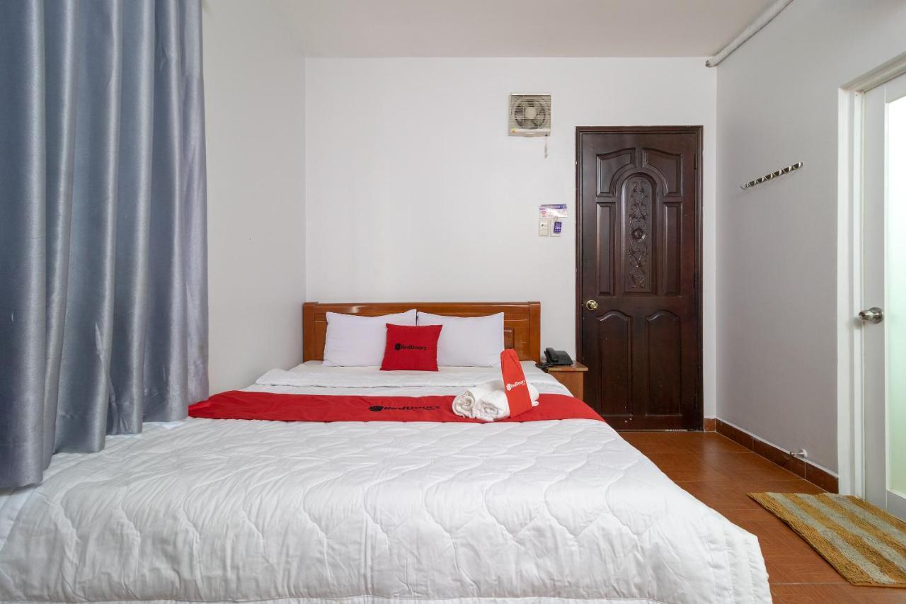 Reddoorz Near Tan Huong Market TP. Hồ Chí Minh